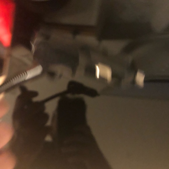 Mint Victsing T20 Bluetooth FM transmitter for car!! - Picture 8 of 8